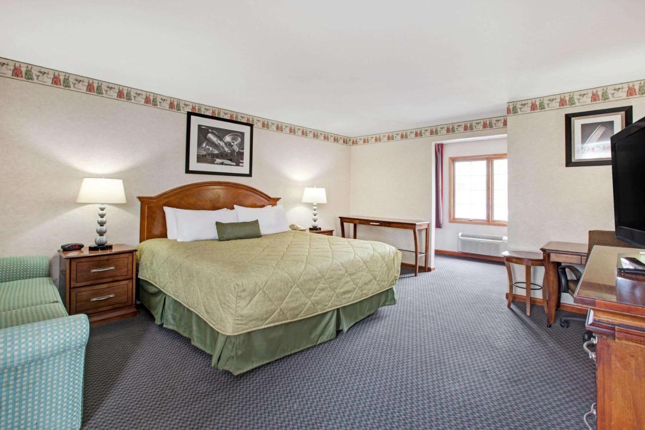 Ramada By Wyndham Flemington Hotel Luaran gambar