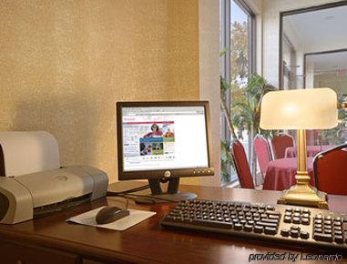 Ramada By Wyndham Flemington Hotel Kemudahan gambar