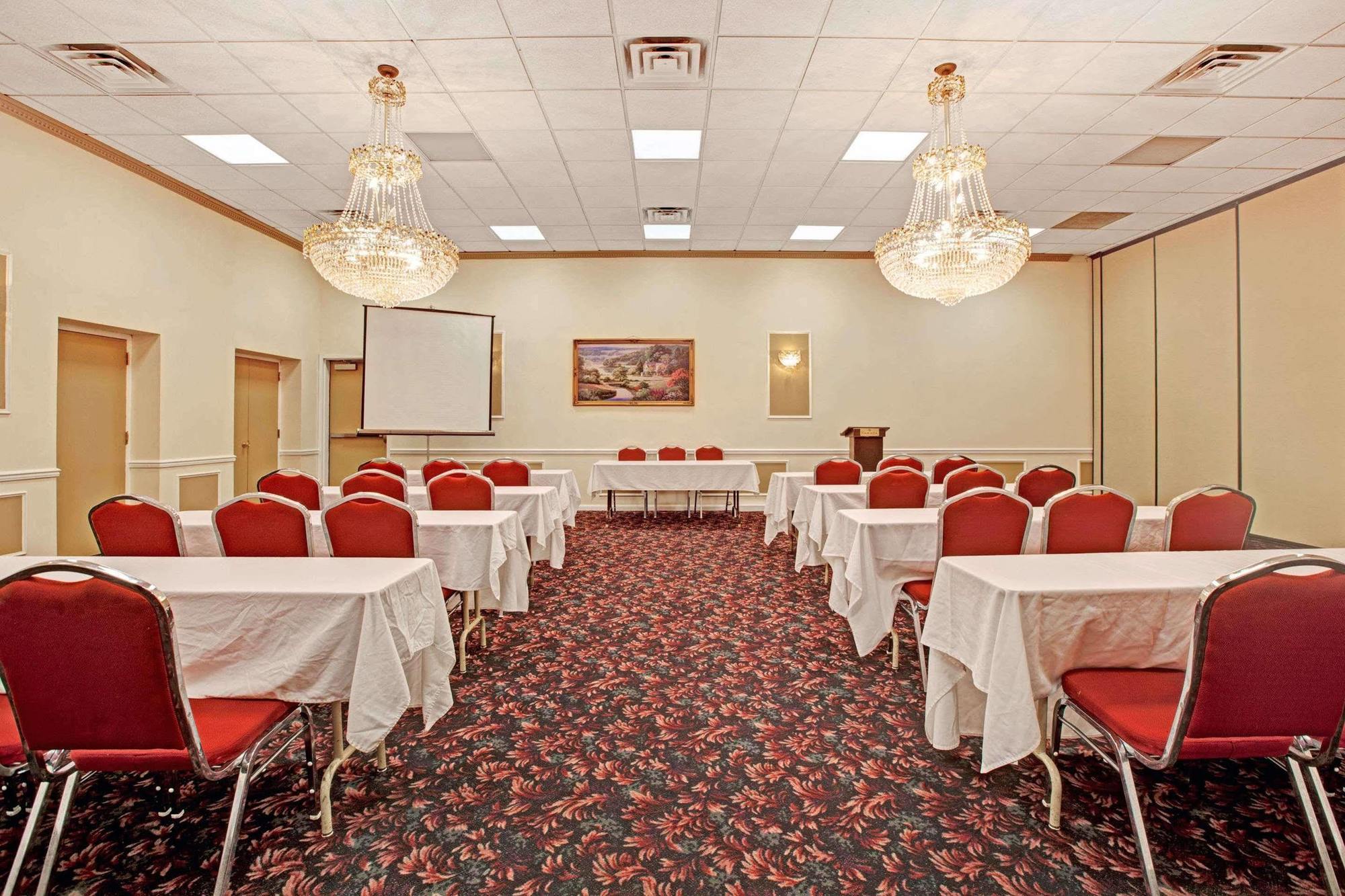 Ramada By Wyndham Flemington Hotel Luaran gambar