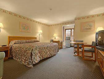 Ramada By Wyndham Flemington Hotel Luaran gambar